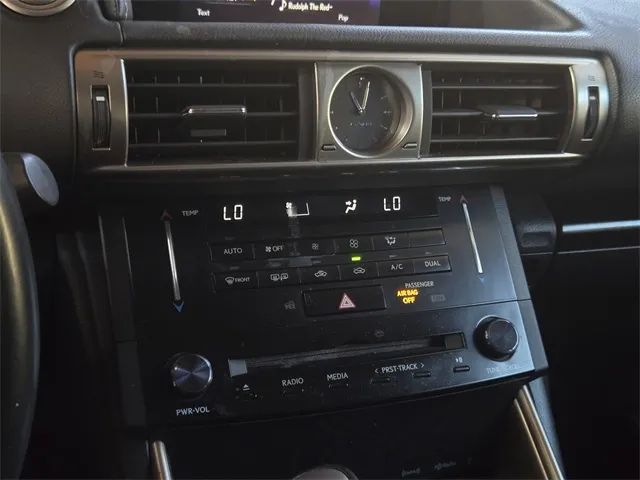 202511-0246559fcbb14e5fa8183375a3678714