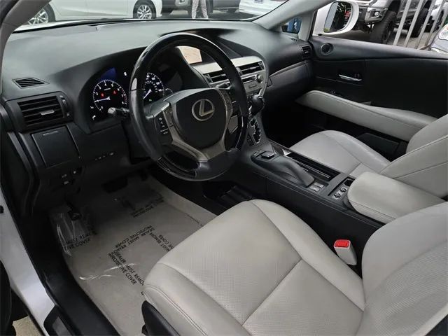 202511-12b582090c5a4e3b89aee4851dcca128