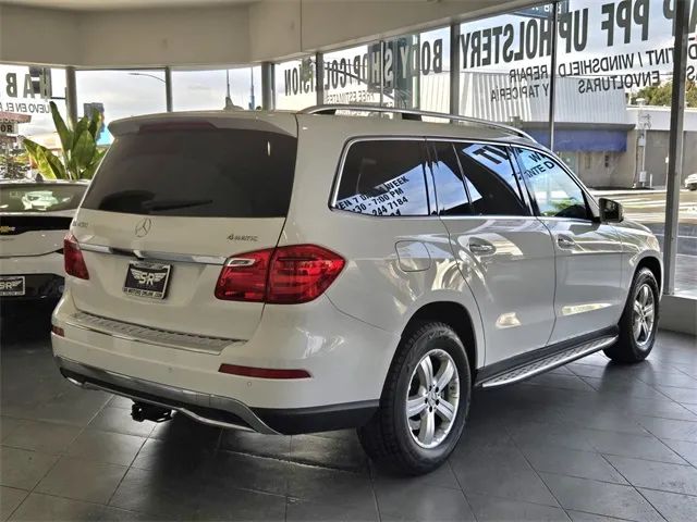 202511-26f3a3d578c14a17a803c27e61514473