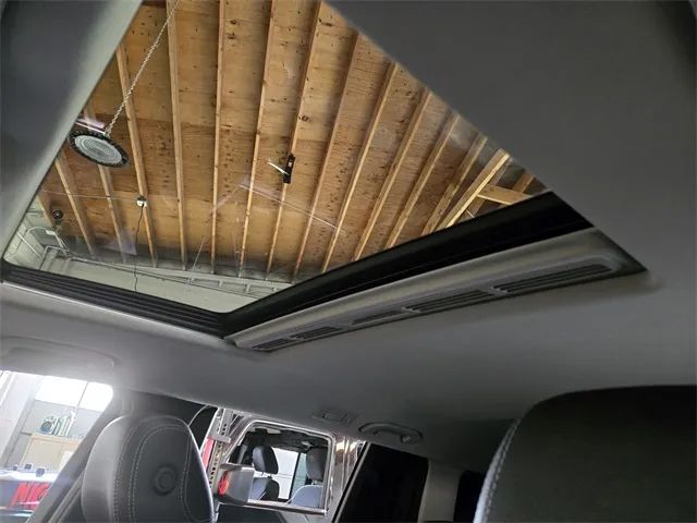 202511-39ba6f408f3a41c1b3423ad14822d6ea