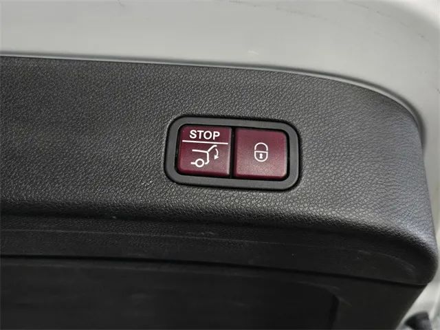 202511-39fbfca8871040aea770b3cc22d29198