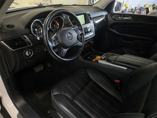 202511-5f0690c24244496ea191e84c4fa2d7b8