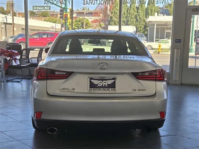 202511-8ed33d03564544a8a76c46ead6a19097