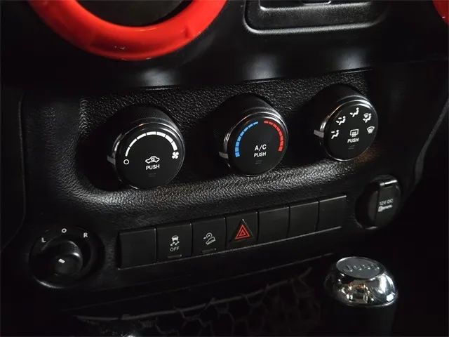 202511-c8135de51f81460e9cb257b43111e8ee