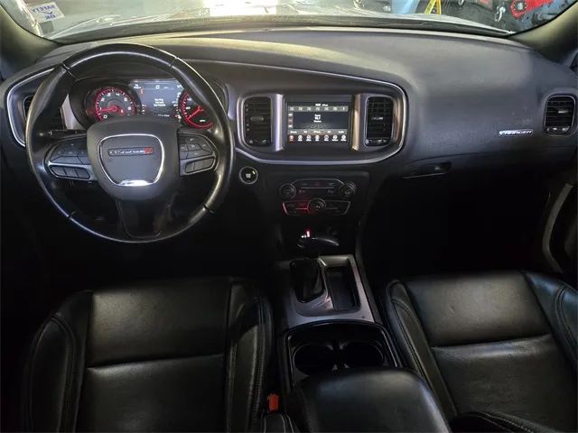 202511-df94eaf224b9415681f10855be910e49