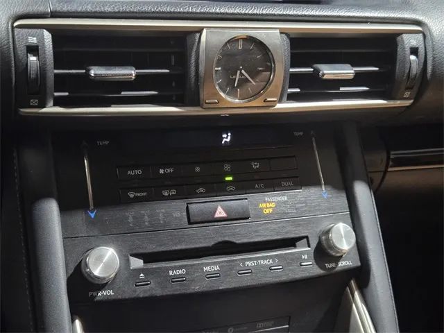 202511-f41e4249f9fb48f4b980defdb5148fc3